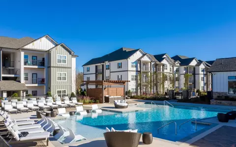150 Mill Creek Pkwy #510, Lagrange, GA 30241