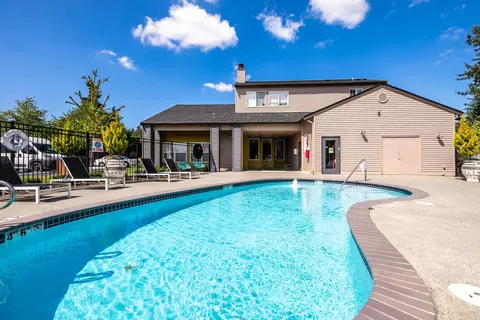 133 124th St SE #A201, Everett, WA 98208