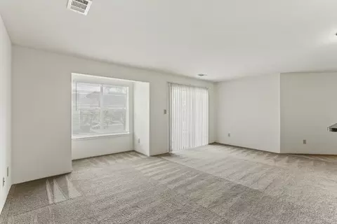 701 College Ln #06, Salisbury, MD 21804