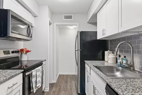 5118 Broadway Blvd #1024, Garland, TX 75043