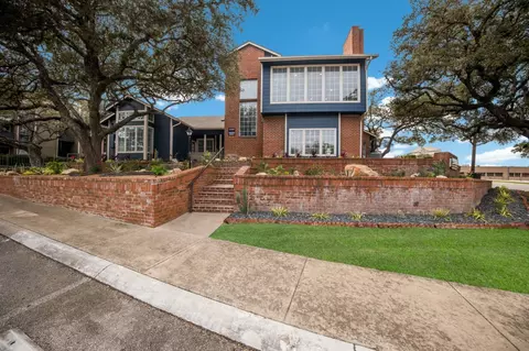 1550 Thousand Oaks Dr #8-817, San Antonio, TX 78232