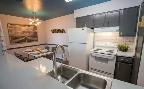 1640 Aquarena Springs Dr #17-1702, San Marcos, TX 78666