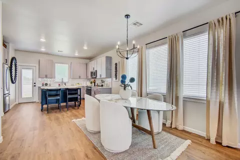 7808 E 161st Pl S #403, Bixby, OK 74008