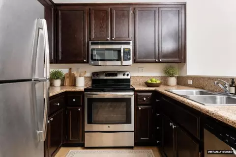 20415 Va Paviso #E23, Cupertino, CA 95014