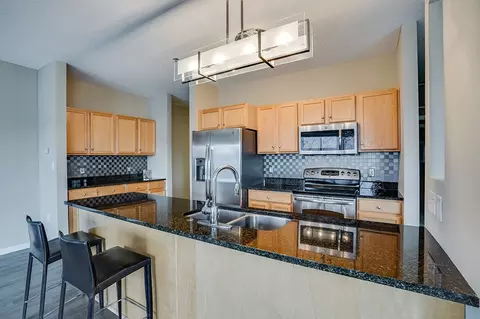 400 Spring St #360-206, Saint Paul, MN 55102