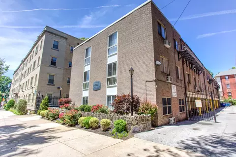 4105 Spruce St #4105 SPRUCE B3, Philadelphia, PA 19104