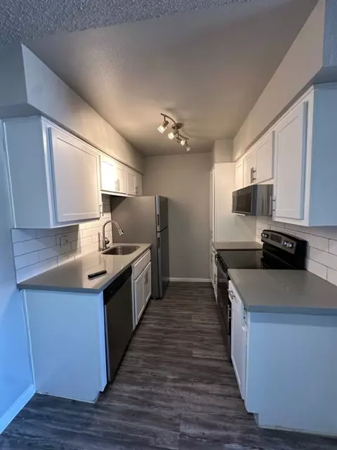 4815 E Thomas Rd #E229, Phoenix, AZ 85018 photo 5