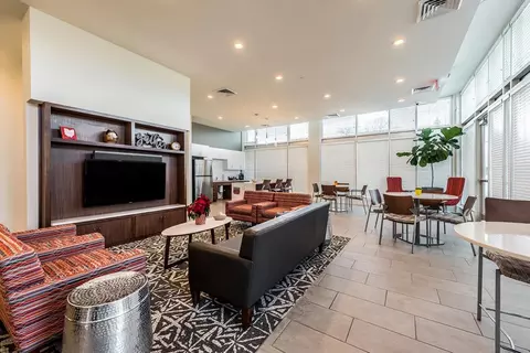 1245 Mt Vernon Ave #30-2B, Columbus, OH 43203