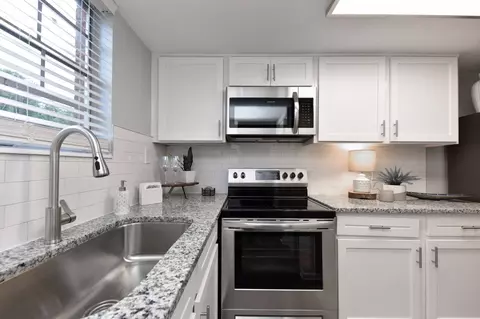650 Silver Bluff Rd #201, Aiken, SC 29803