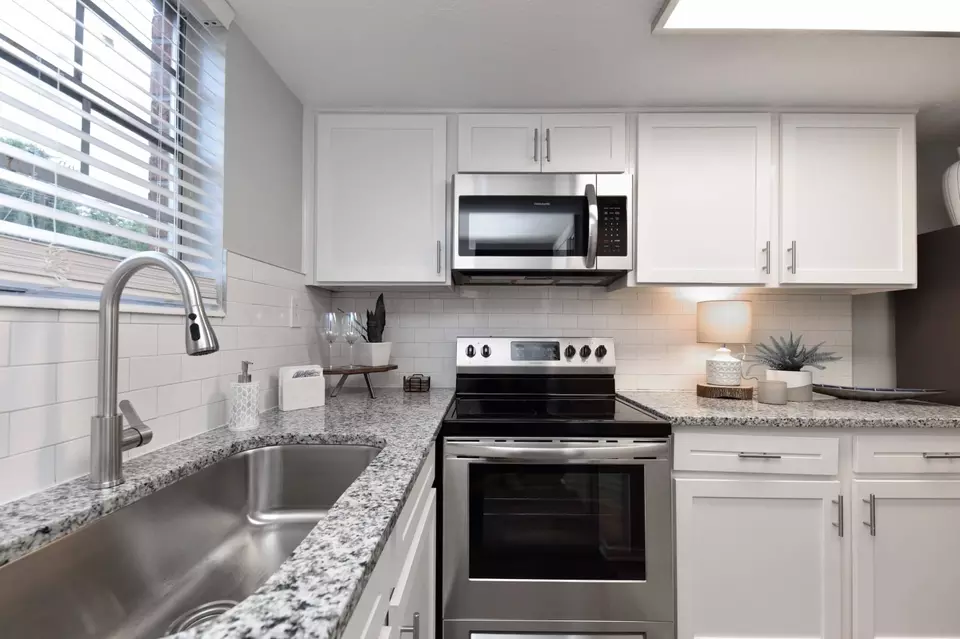  650 Silver Bluff Rd #201, Aiken, SC 29803 photo 1