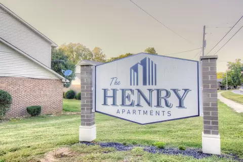 711 S Clinton St #1000-1002, Athens, AL 35611