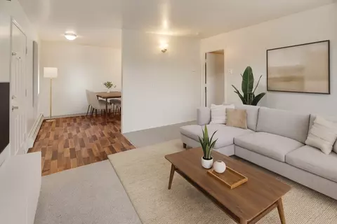 601 W 32nd Ave #042, Anchorage, AK 99503