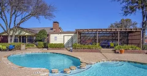 500 Rolling Hills Pl #1-908, Lancaster, TX 75146