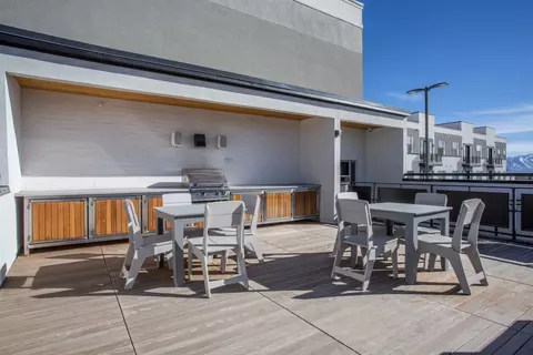 560 E Park Ave #A-609, Orem, UT 84097 photo 5