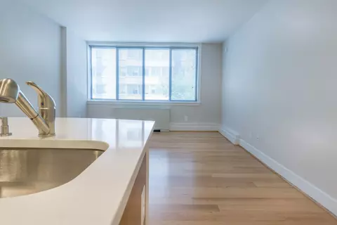 1112 M St NW #0509, Washington, DC 20005