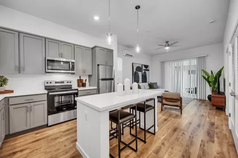 6350 Baseline Rd #202, Roseville, CA 95747