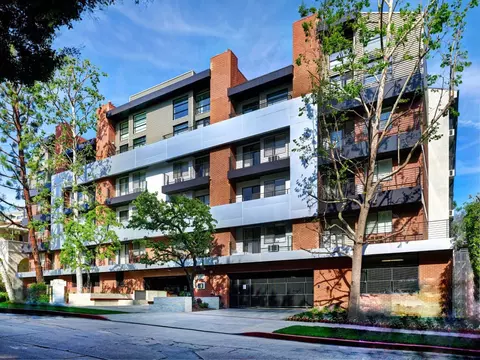 1030 Tiverton Ave #112, Los Angeles, CA 90024