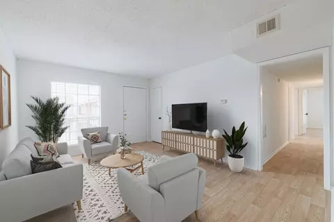 1600 Southwest Pkwy #1006, College Station, TX 77840