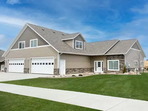 3011 43rd Ave NE #3406 TEXAS LOOP, Bismarck, ND 58503