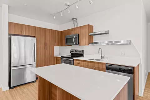 1280 Harrison St #104, Seattle, WA 98109