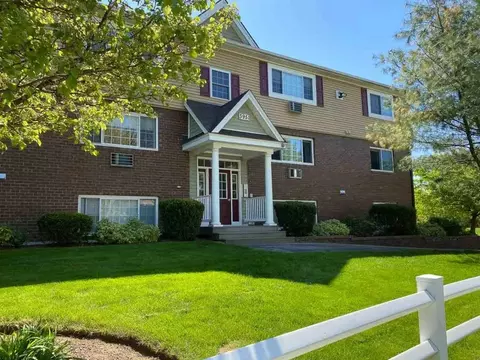 3911 Old Brown Ave #61, Manchester, NH 03103