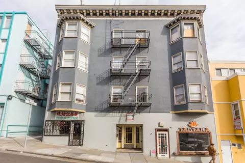 916 Pacific Ave #18, San Francisco, CA 94133