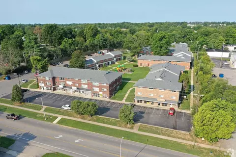 1553 Alexandria Dr #11, Lexington, KY 40504