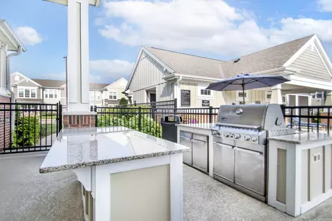 23760 W 127th St #114, Plainfield, IL 60585