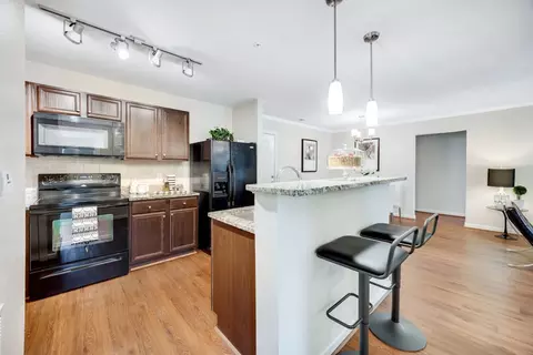 8500 Franciscan Woods Dr #721, Columbus, GA 31909