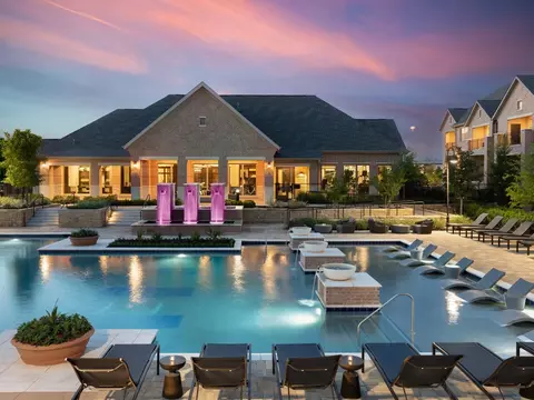 1501 Meridian Dr #2813, Irving, TX 75038