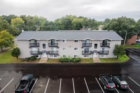 1401 E Kalamazoo St #1415 4, Lansing, MI 48912