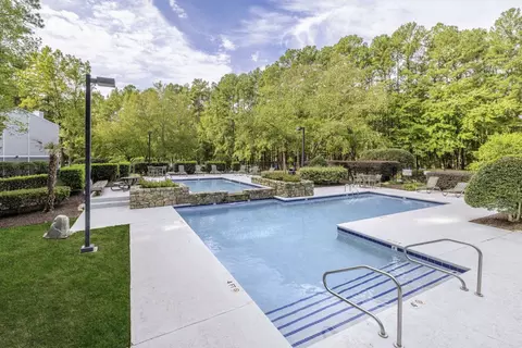 101 Timber Hollow Ct #338, Chapel Hill, NC 27514