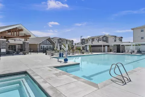 2411 E Riverside Dr #D206, Eagle, ID 83616 photo 22