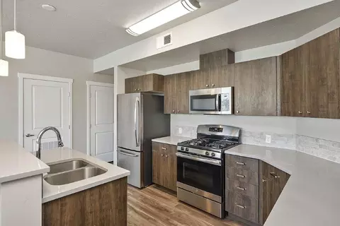 2411 E Riverside Dr #D206, Eagle, ID 83616 photo 10