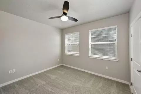 2411 E Riverside Dr #D206, Eagle, ID 83616 photo 12