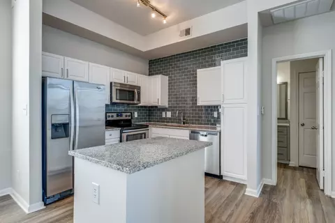 910 Texas St #0826, Dallas, TX 75204