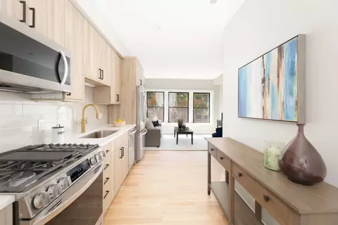 2455 W Logan Blvd #2455-3, Chicago, IL 60647