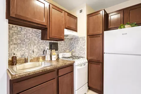1515 Ogden St NW #528, Washington, DC 20010