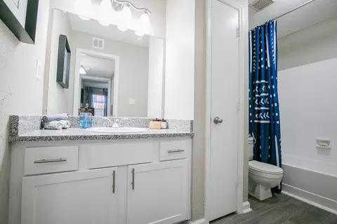 2035 Peachtree St NE #2045, Atlanta, GA 30309