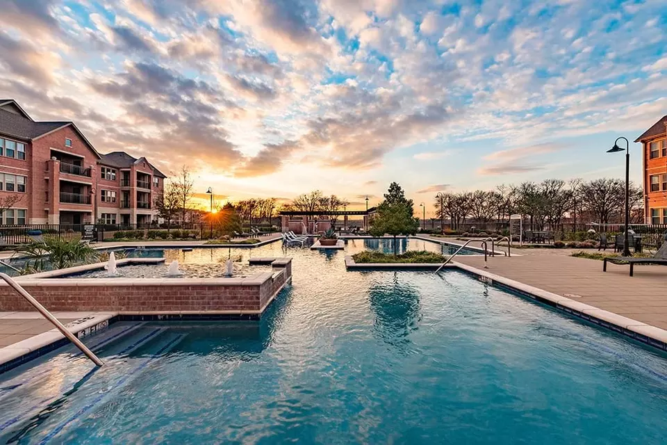  1701 Royal Ln #18304, Farmers Branch, TX 75234 photo 18
