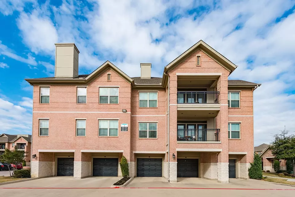  1701 Royal Ln #18304, Farmers Branch, TX 75234 photo 26