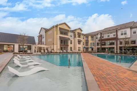 1760 Lookout Dr #5302, Garland, TX 75044