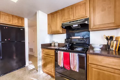 9075 Autumn Woods Dr #AD1A, Indianapolis, IN 46250