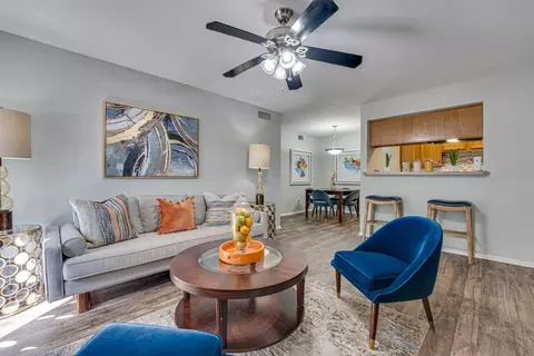 5500 S Hulen St #0608, Fort Worth, TX 76132