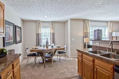 5775 Harlem Rd #6870AG, New Albany, OH 43054