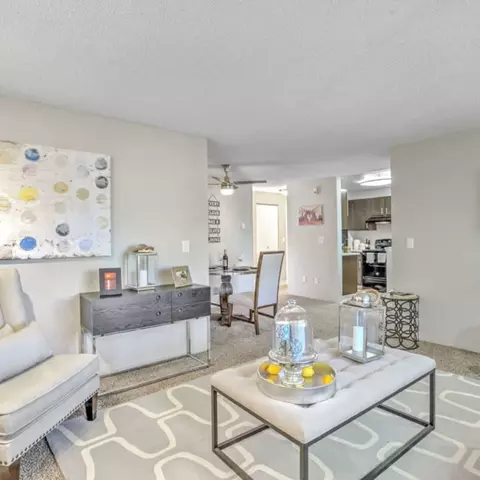 4415 NE 5th St #33D301, Renton, WA 98059