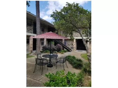 260 Sharp Rd #16, Baton Rouge, LA 70815