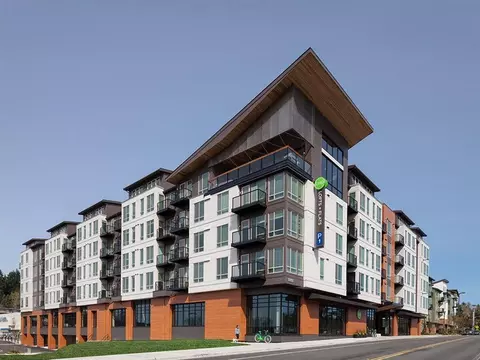 18151 68th Ave NE #410, Kenmore, WA 98028