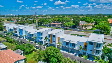 5067 NW 3rd Ave #349, Boca Raton, FL 33431