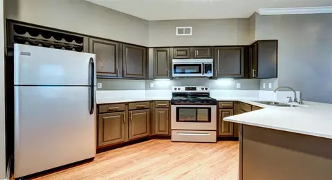 670 Louis Henna Blvd #2010, Round Rock, TX 78664